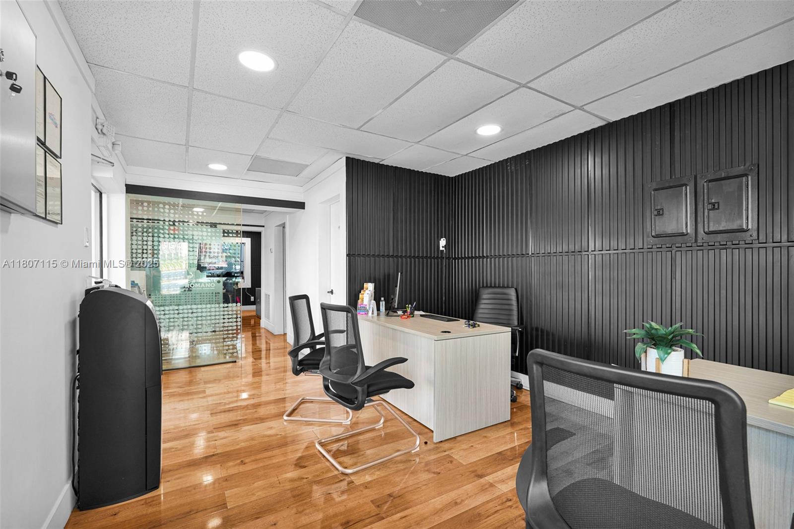 3590 NW 36th St, Miami, Florida image 5