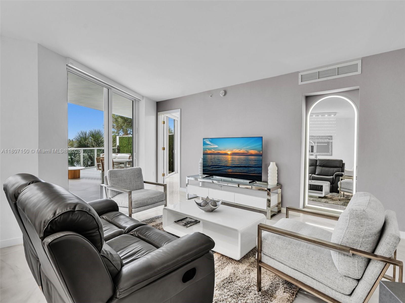 9821 E Bay Harbor Dr #302, Bay Harbor Islands, Florida image 12