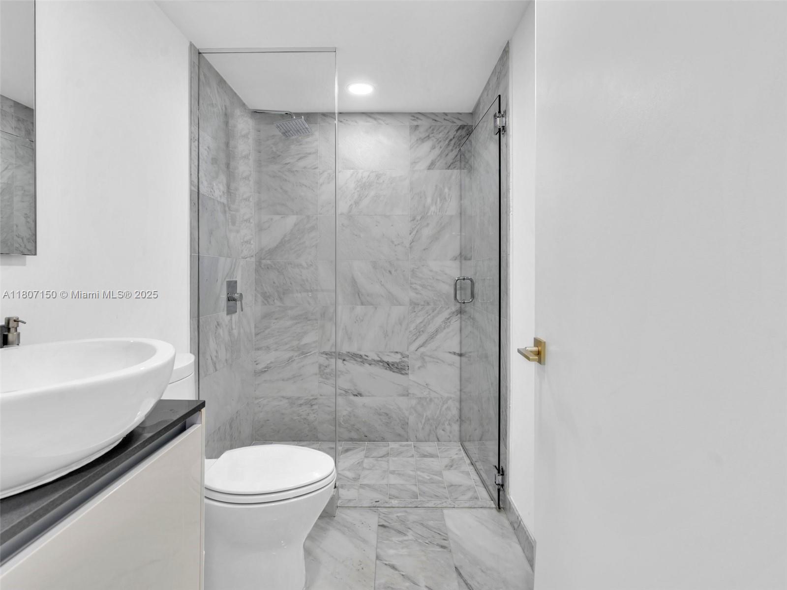 9821 E Bay Harbor Dr #302, Bay Harbor Islands, Florida image 23
