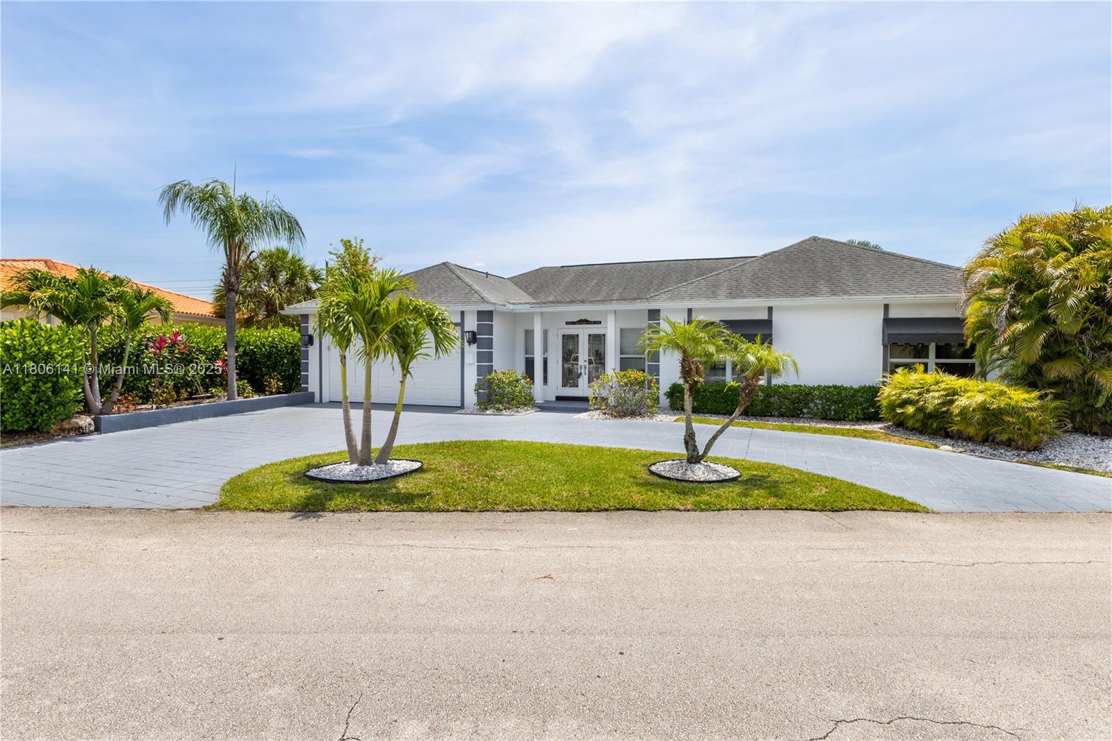 4902 N Travelers Palm Ln, Tamarac, Florida image 1