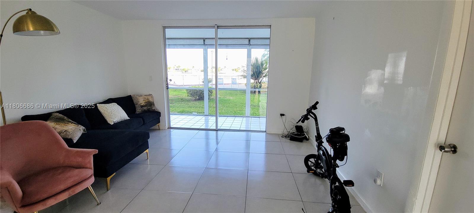 Property photo # 4