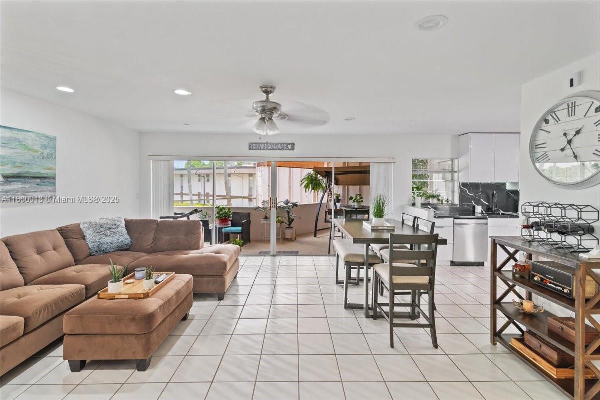 7 N Greenway Vlg N #205, Royal Palm Beach, Florida image 1