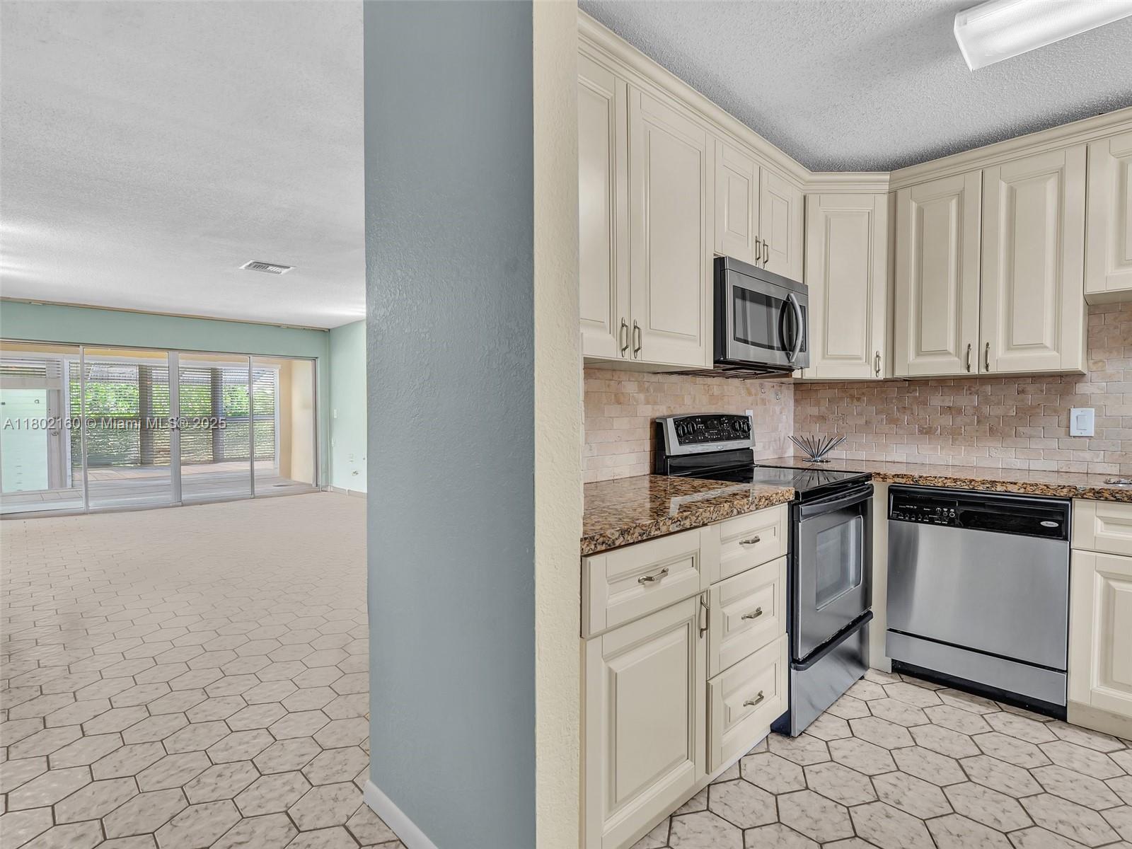 13785 Flora Pl #A, Delray Beach, Florida image 4