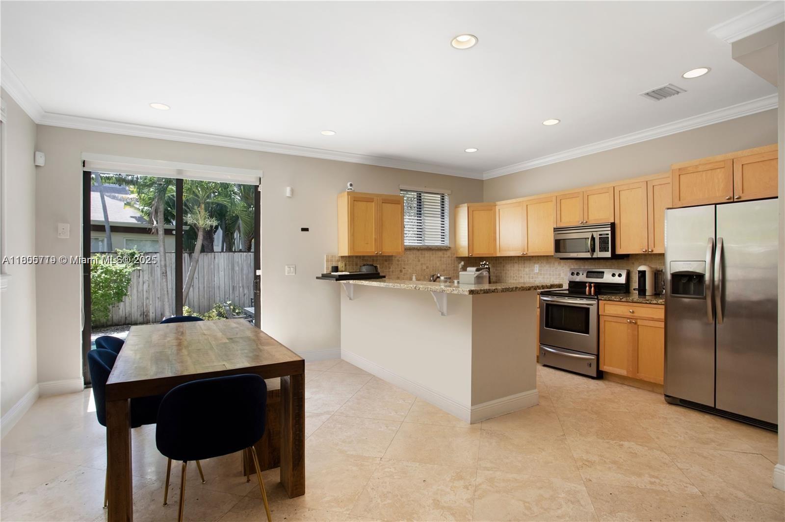 Property photo # 8