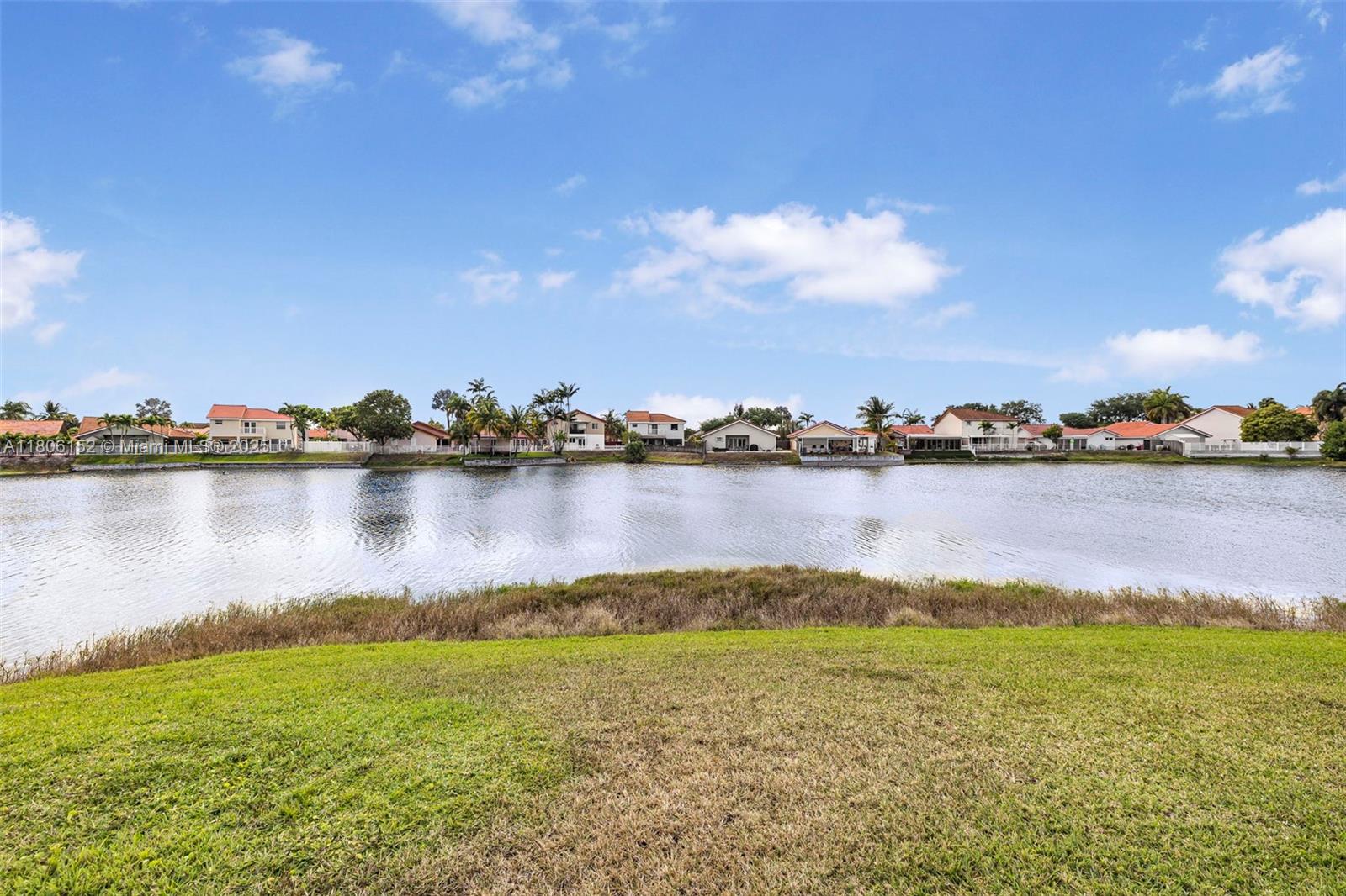 8252 NW 191st Ln #15R, Hialeah, Florida image 35