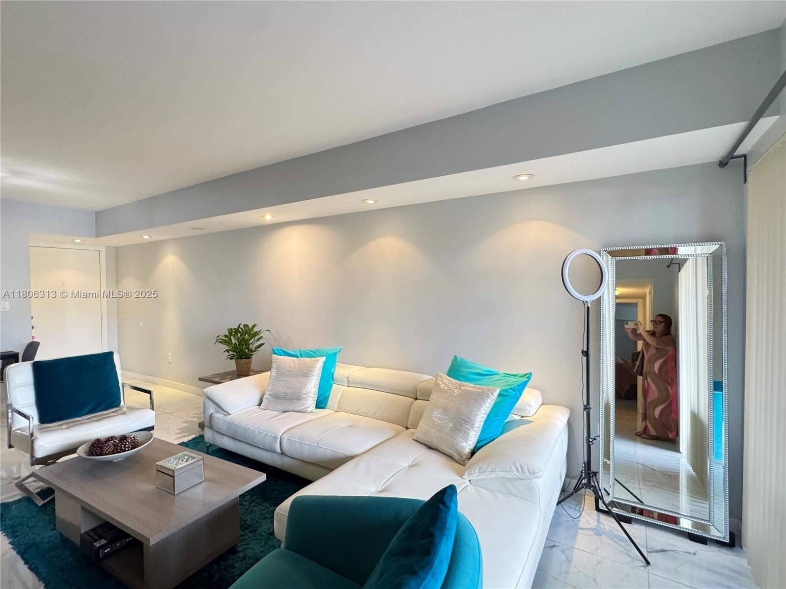 Property photo # 4