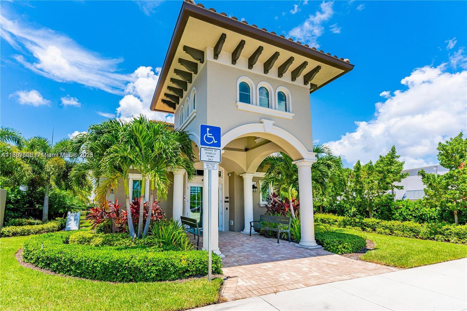 4400 Hillcrest Dr #107A, Hollywood, Florida image 32