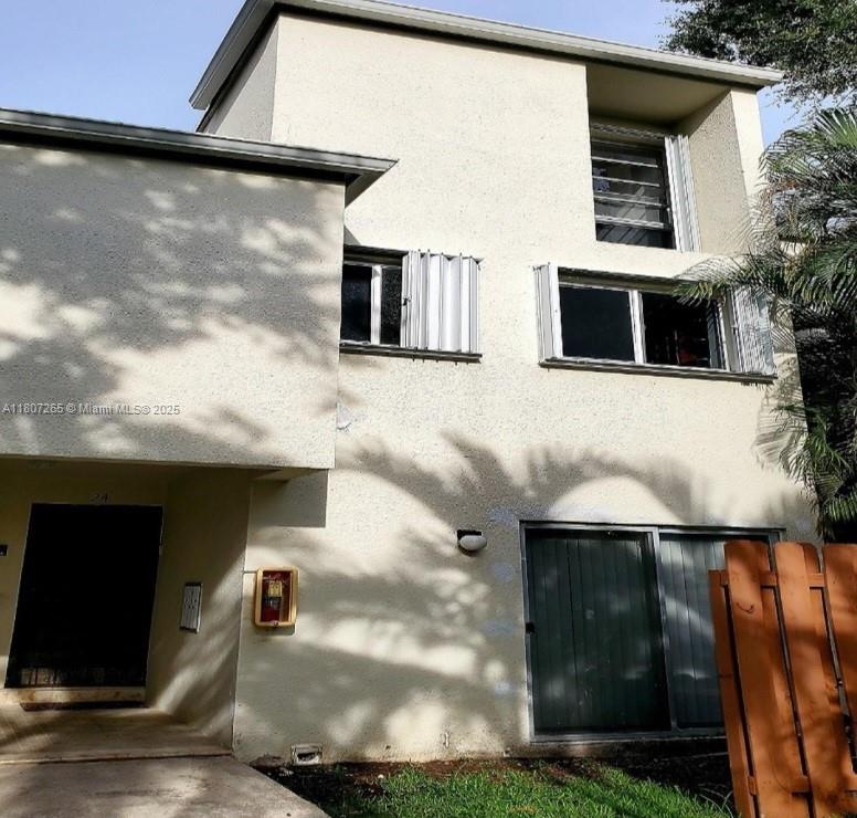 Property photo # 0
