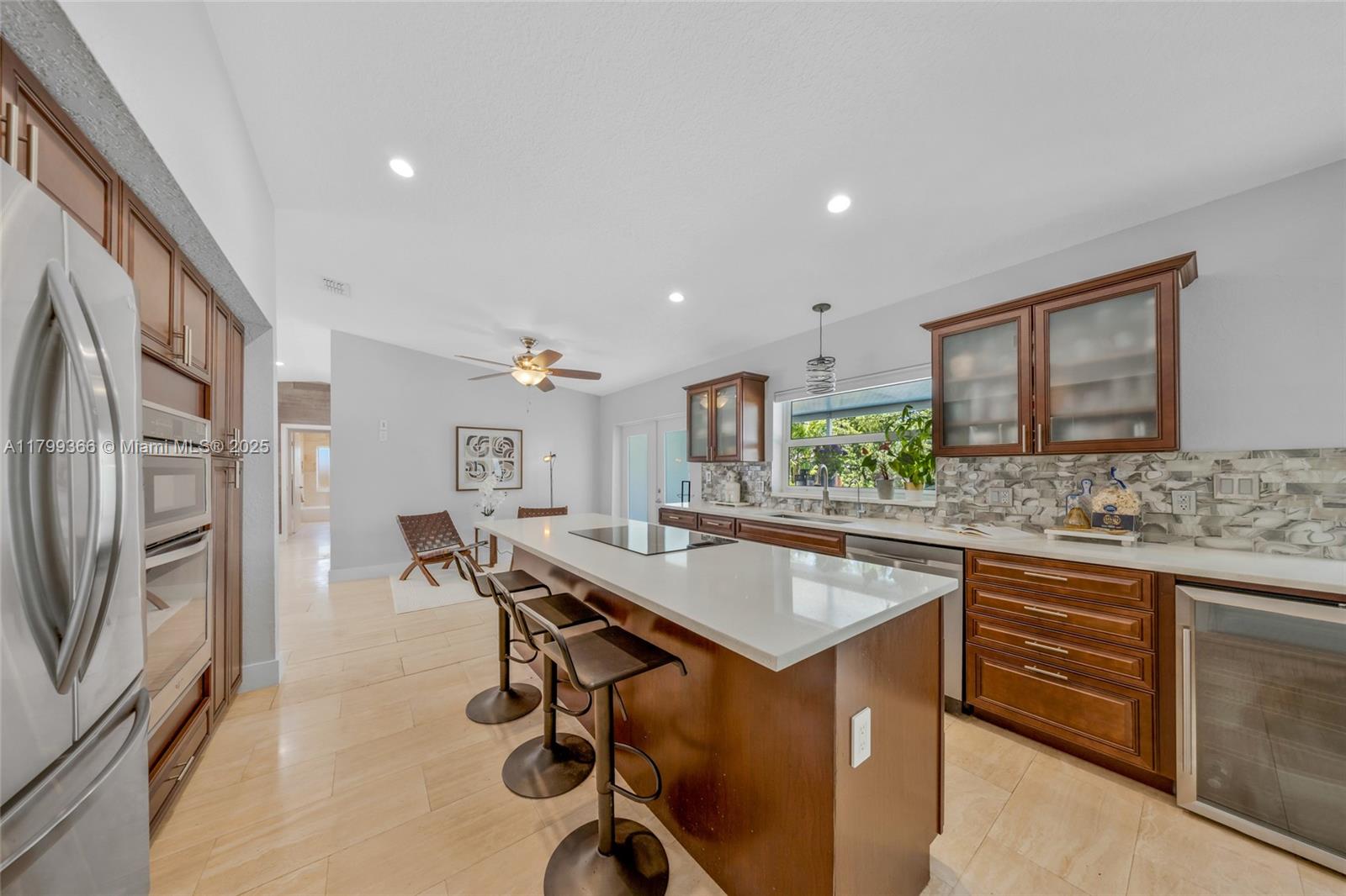 6847 NW 24th Way, Fort Lauderdale, Florida image 5