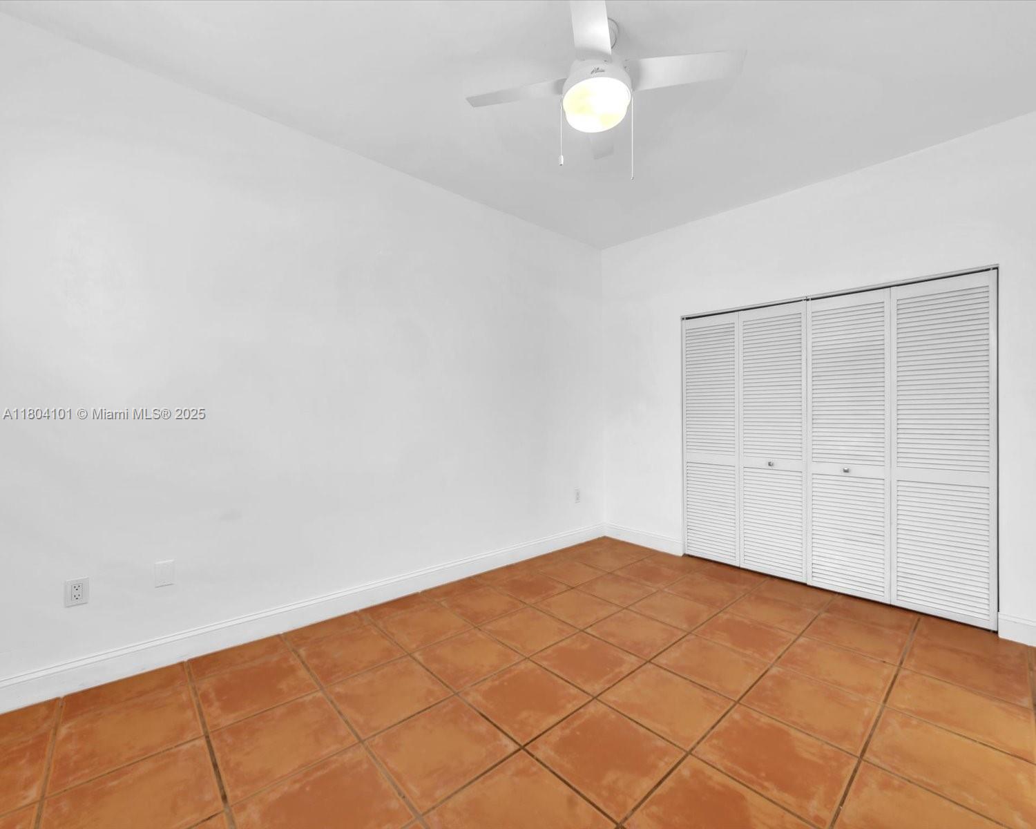 1218 Drexel Ave #304, Miami Beach, Florida image 20