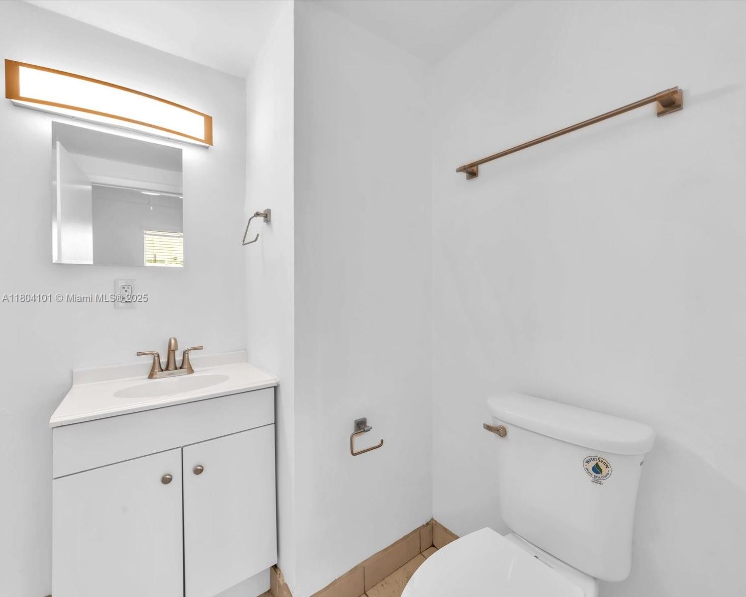 1218 Drexel Ave #304, Miami Beach, Florida image 27