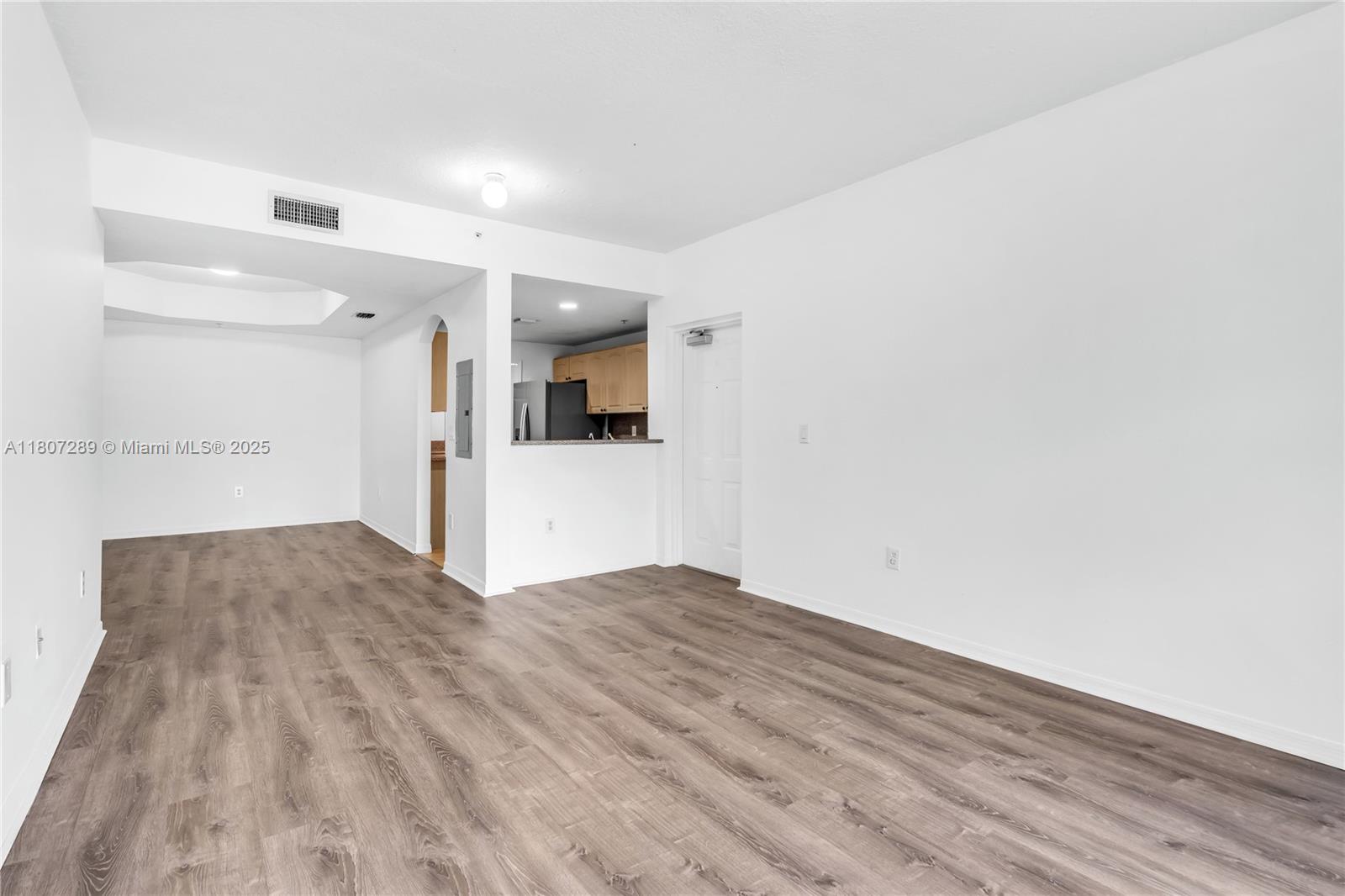 Property photo # 3