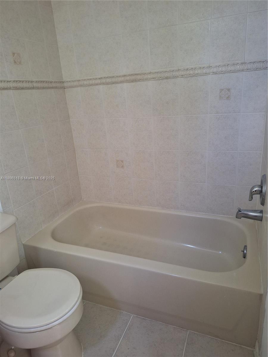 6621 Winfield Blvd #1, Margate, Florida image 31