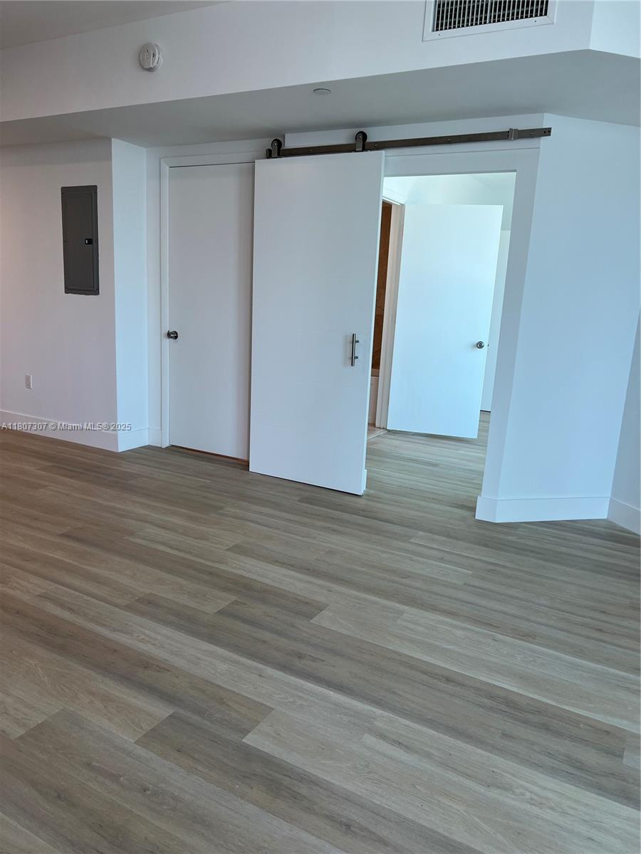 350 S Miami Ave #2211, Miami FL 33130