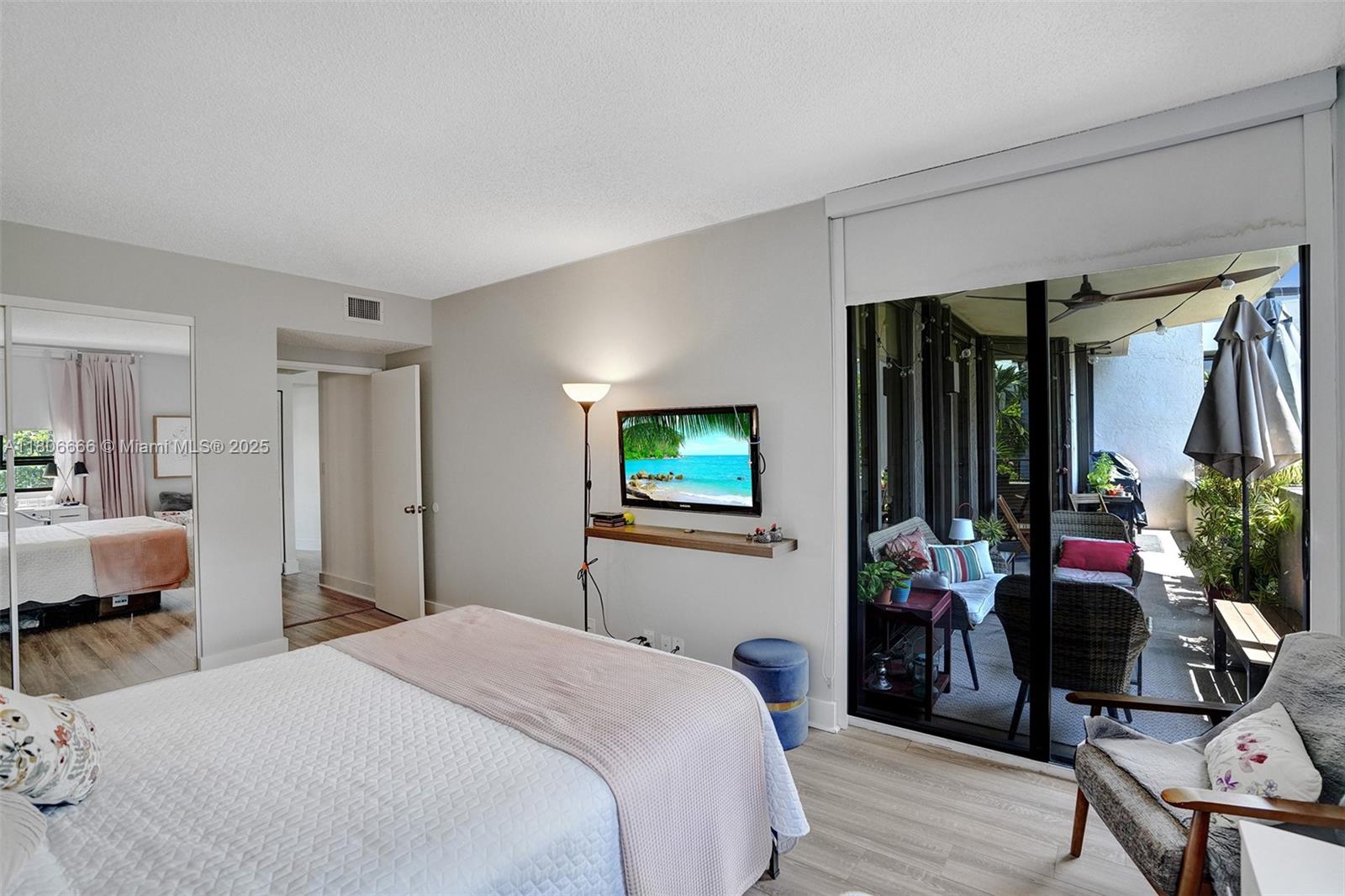 161 Crandon Blvd #325, Key Biscayne, Florida image 21