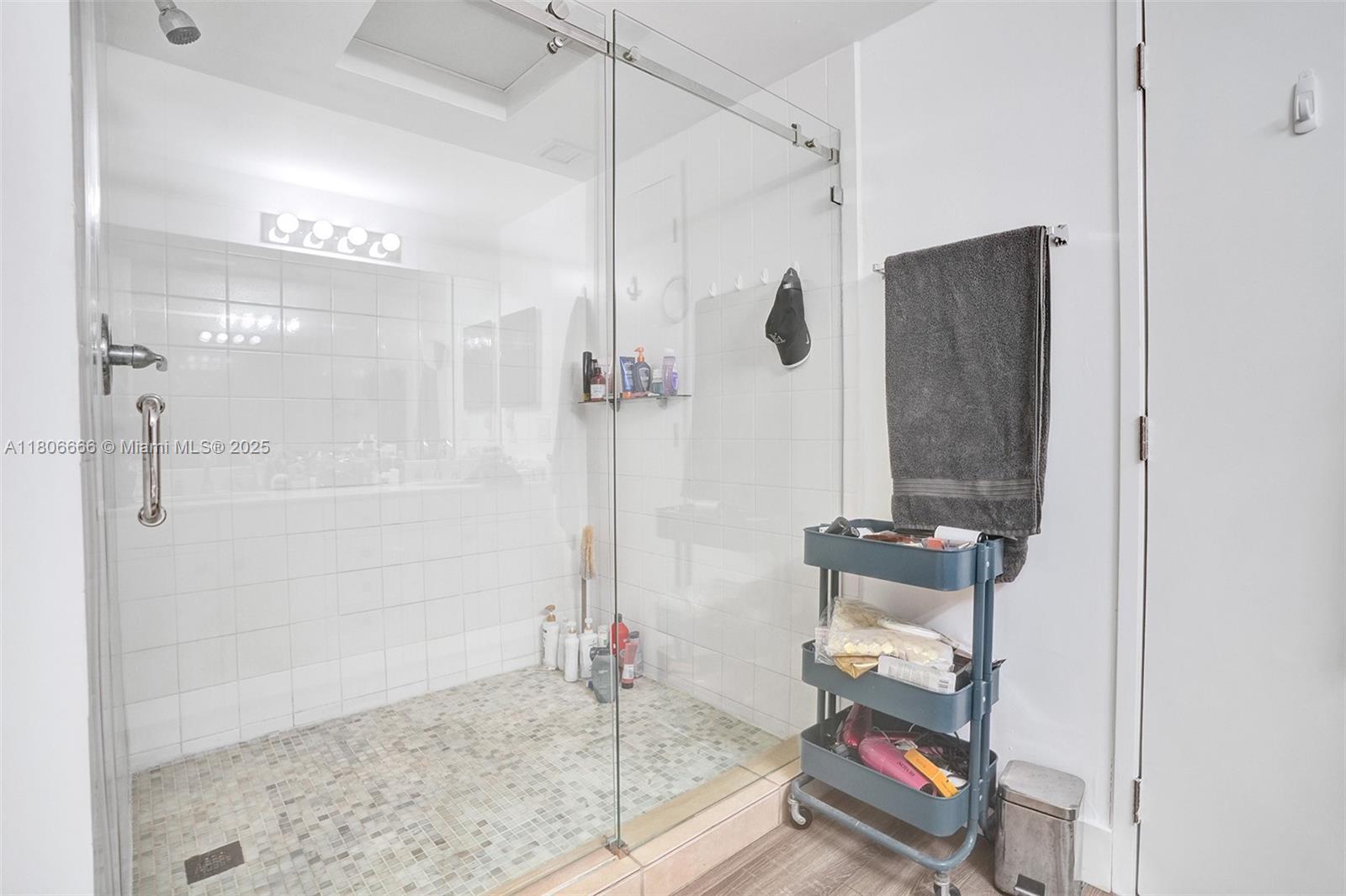 Listing Photo 32