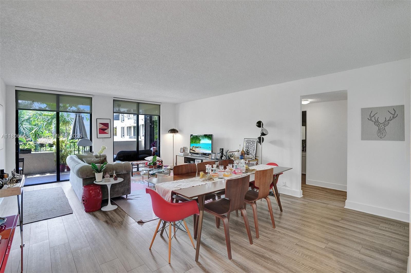 161 Crandon Blvd #325, Key Biscayne, Florida image 6