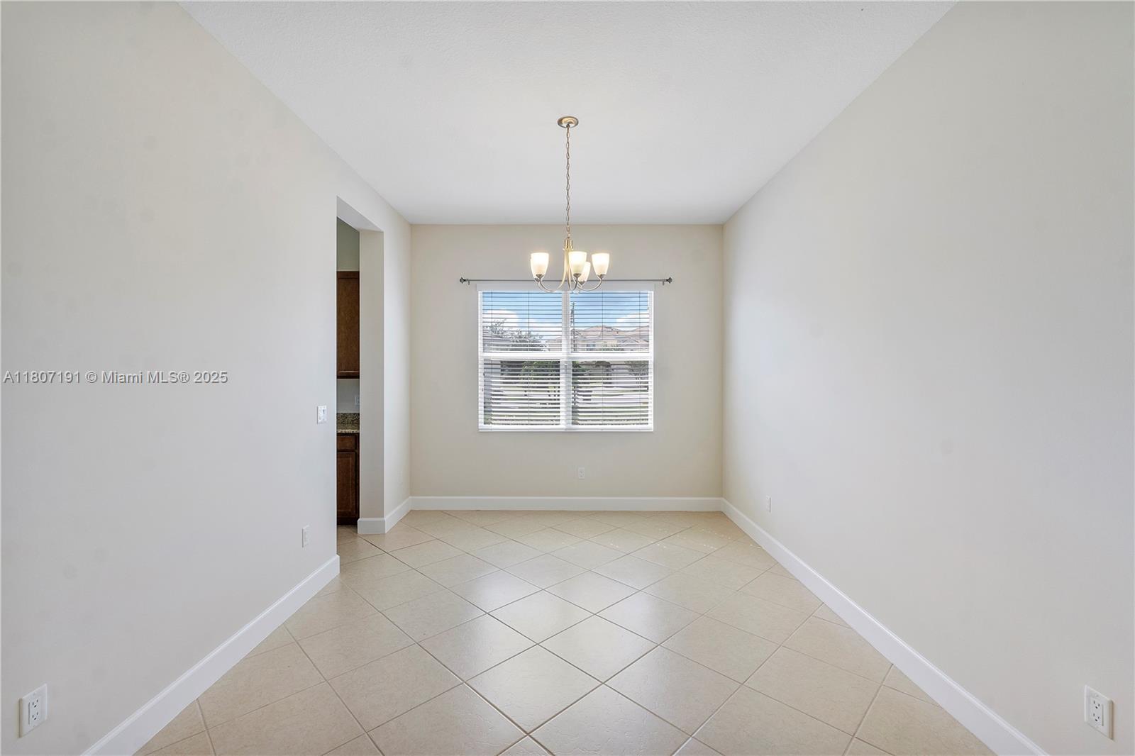 Property photo # 6
