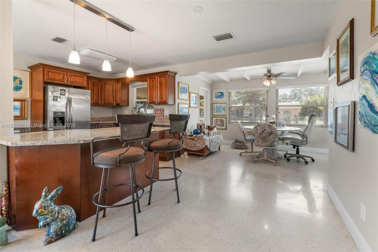 172 NE 45 Ave, Saint Petersburg, Florida image 5