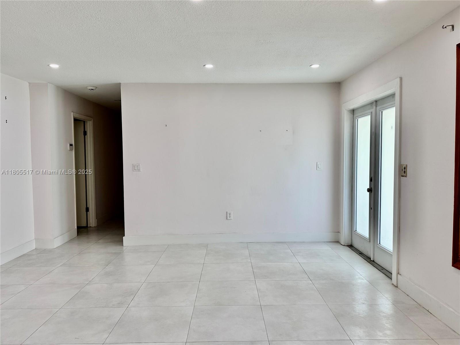 8890 SW 155th Ter, Palmetto Bay, Florida image 12