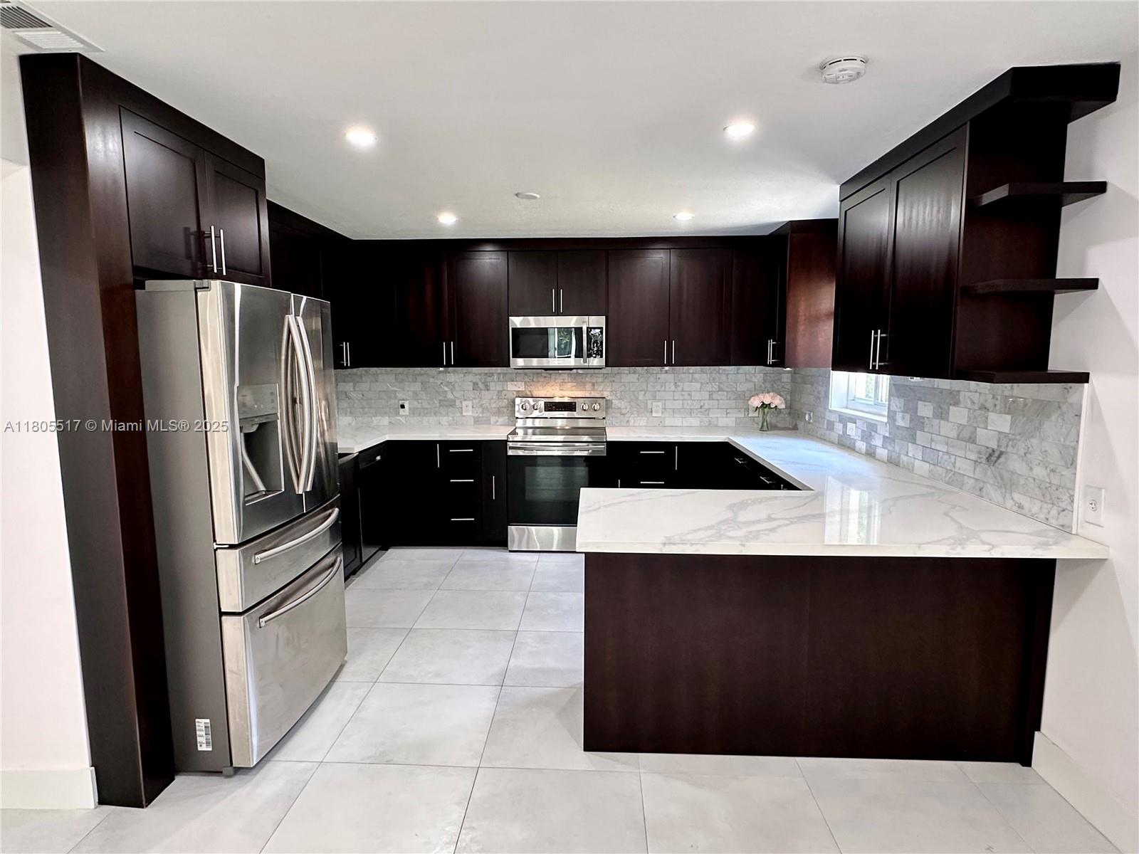 8890 SW 155th Ter, Palmetto Bay, Florida image 21