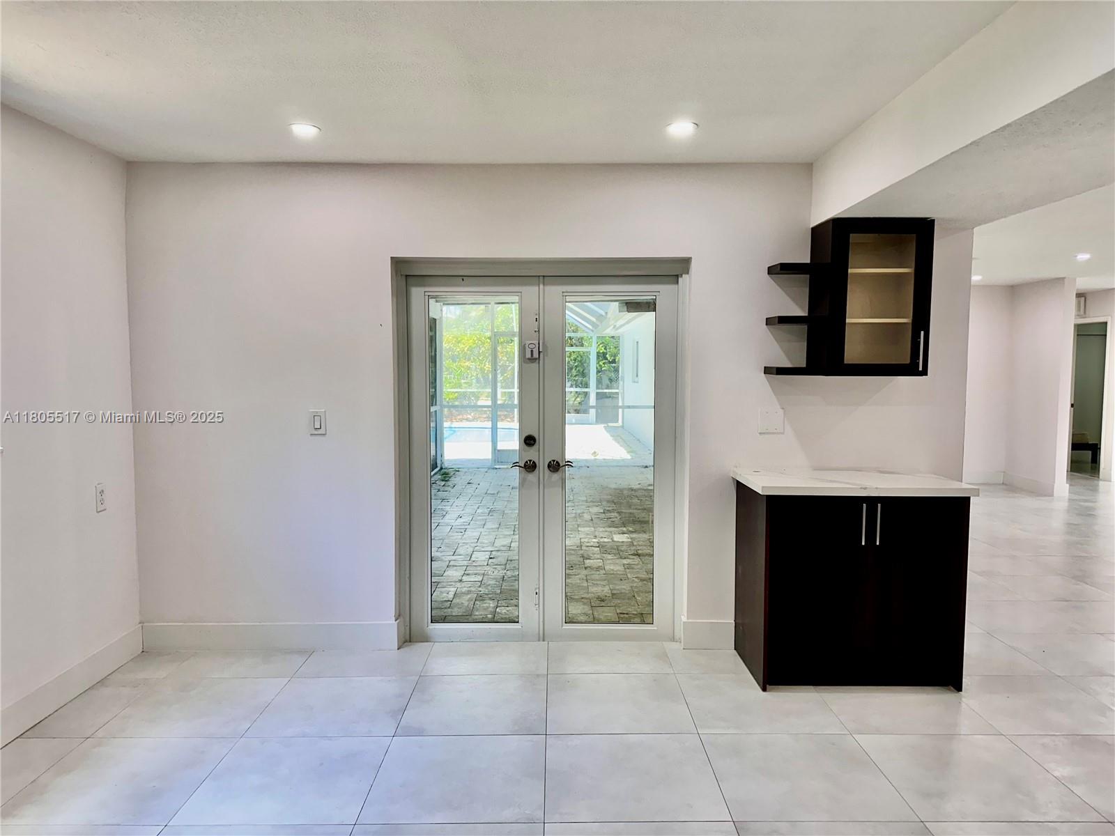 8890 SW 155th Ter, Palmetto Bay, Florida image 28