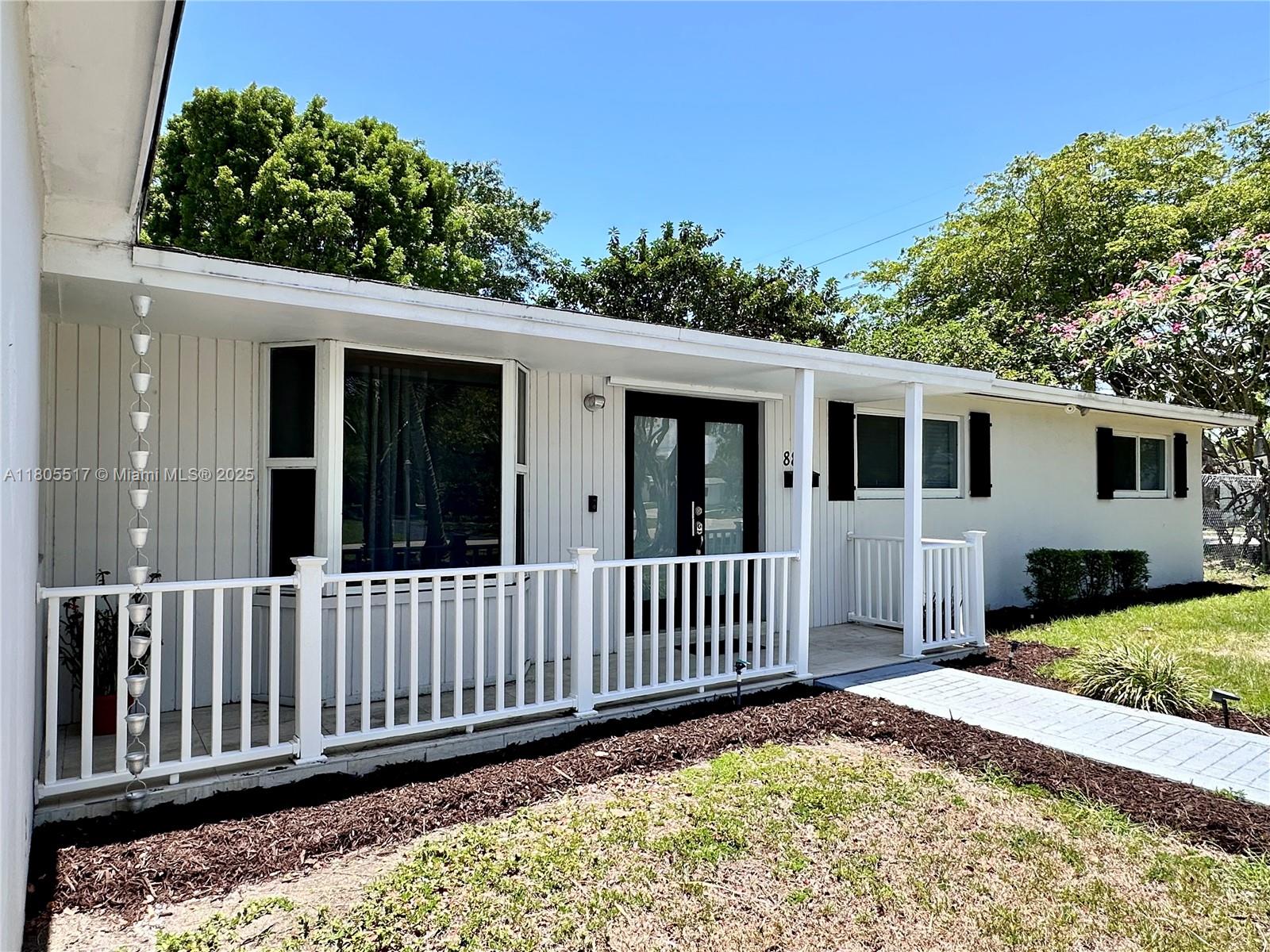 8890 SW 155th Ter, Palmetto Bay, Florida image 8