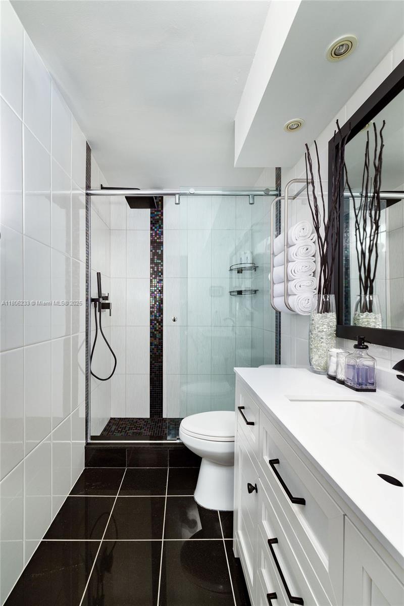 535 Hendricks Isle #303, Fort Lauderdale, Florida image 14