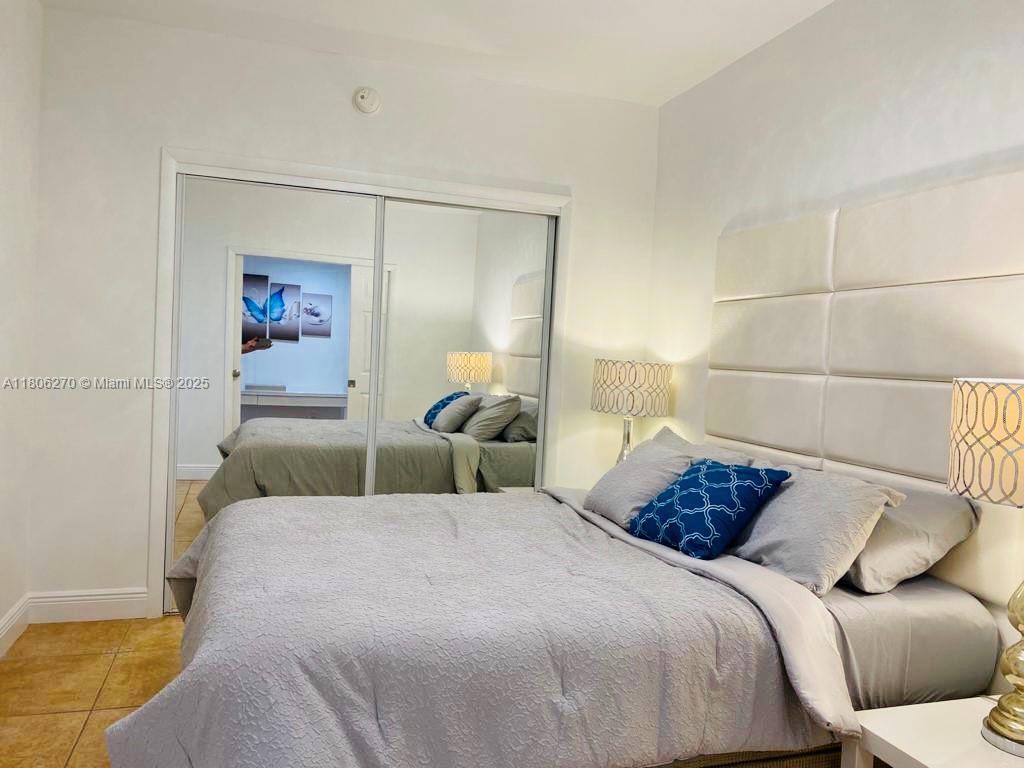 Listing Photo 12