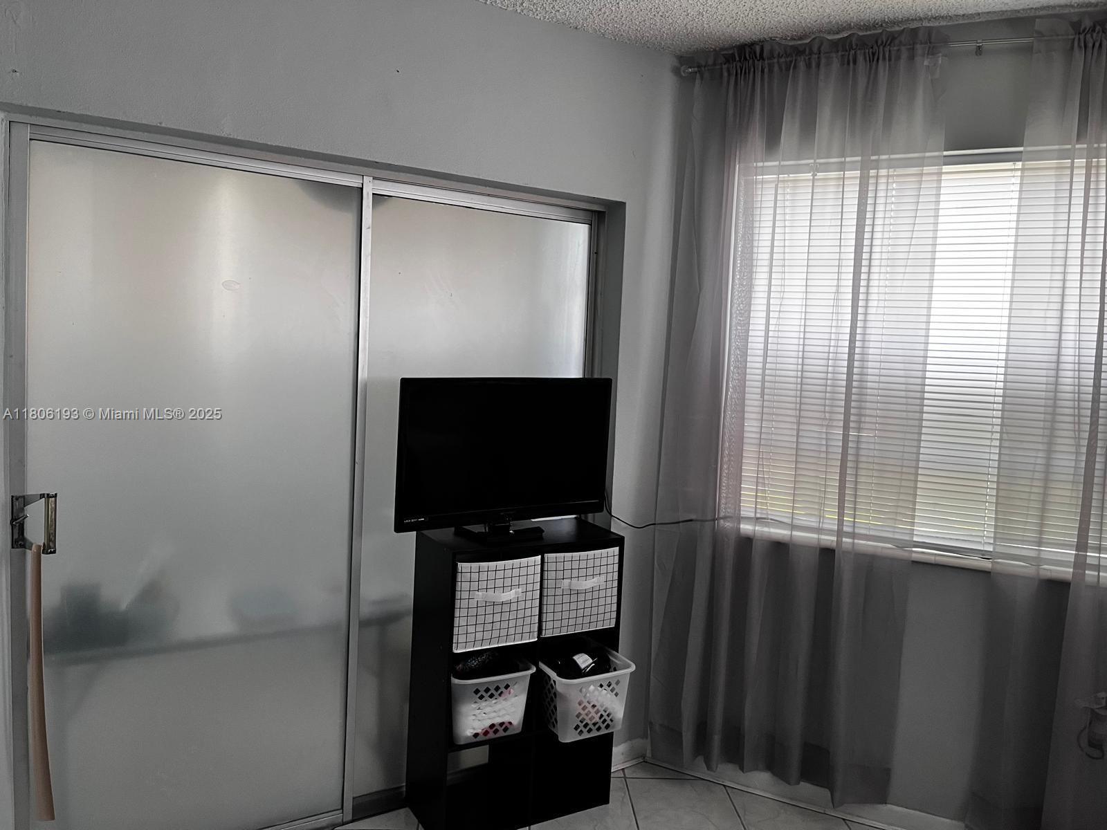 1723 NE Miami Gardens Dr #137, Miami, Florida image 12
