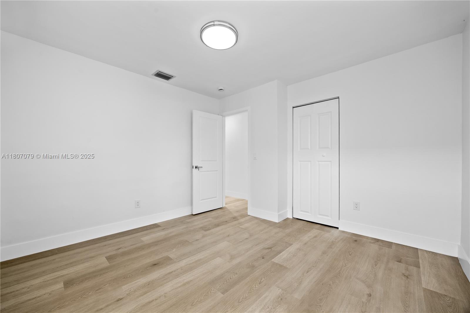 2608 NW 3rd St, Pompano Beach, Florida image 22