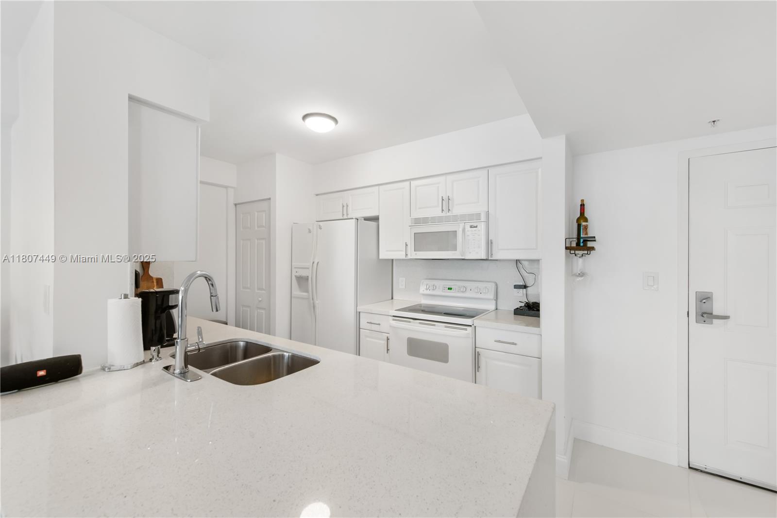 Listing Photo 18