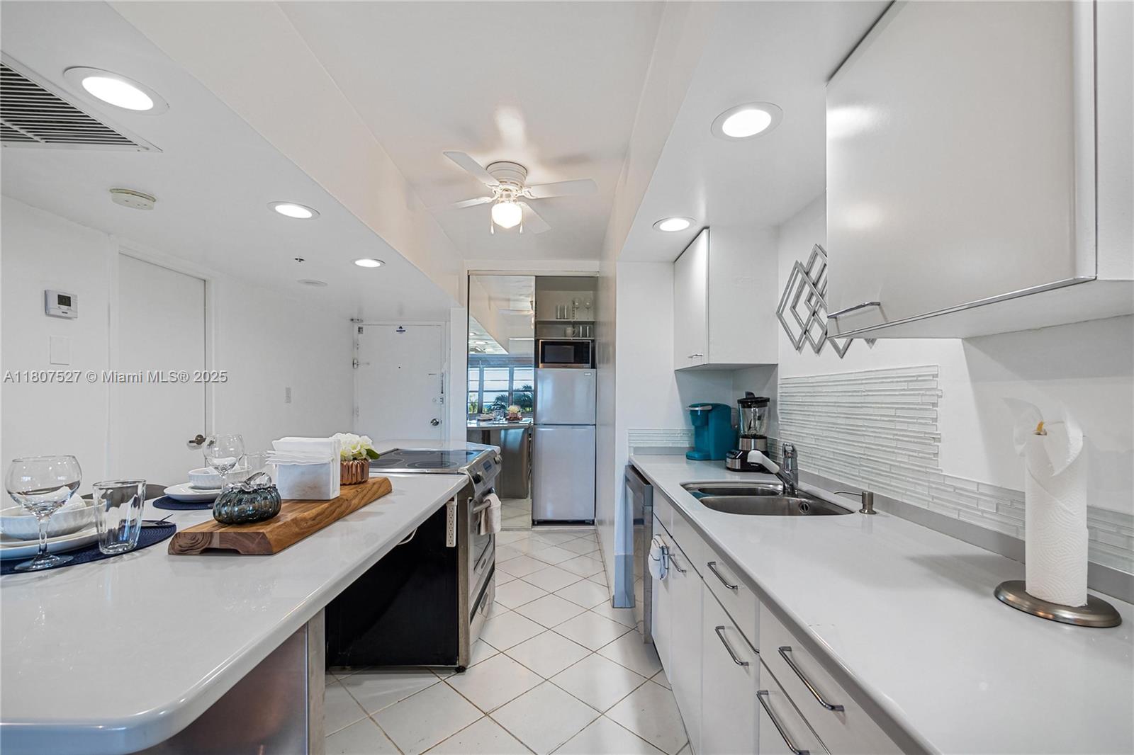 Property photo # 6