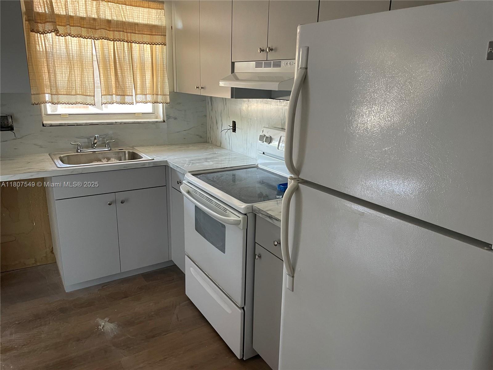 2041 NW 81st Ave #414, Pembroke Pines, Florida image 5
