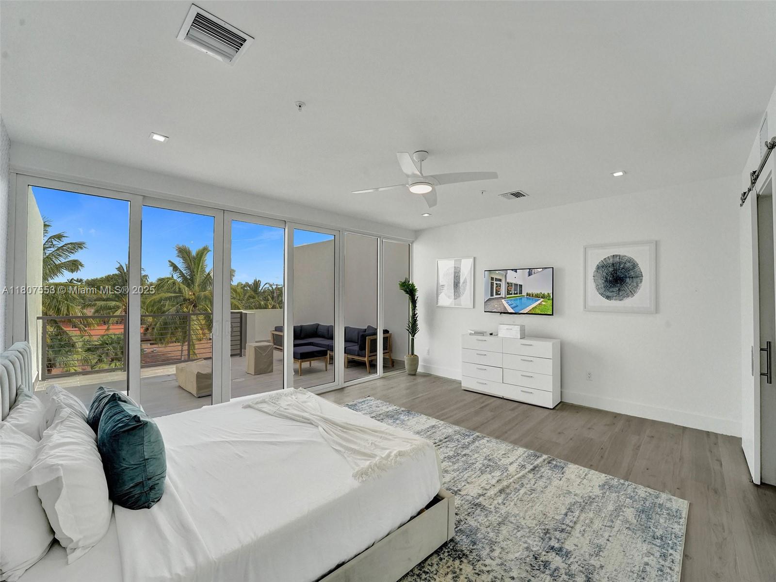 1226 NE 15 Ave #D, Fort Lauderdale, Florida image 26