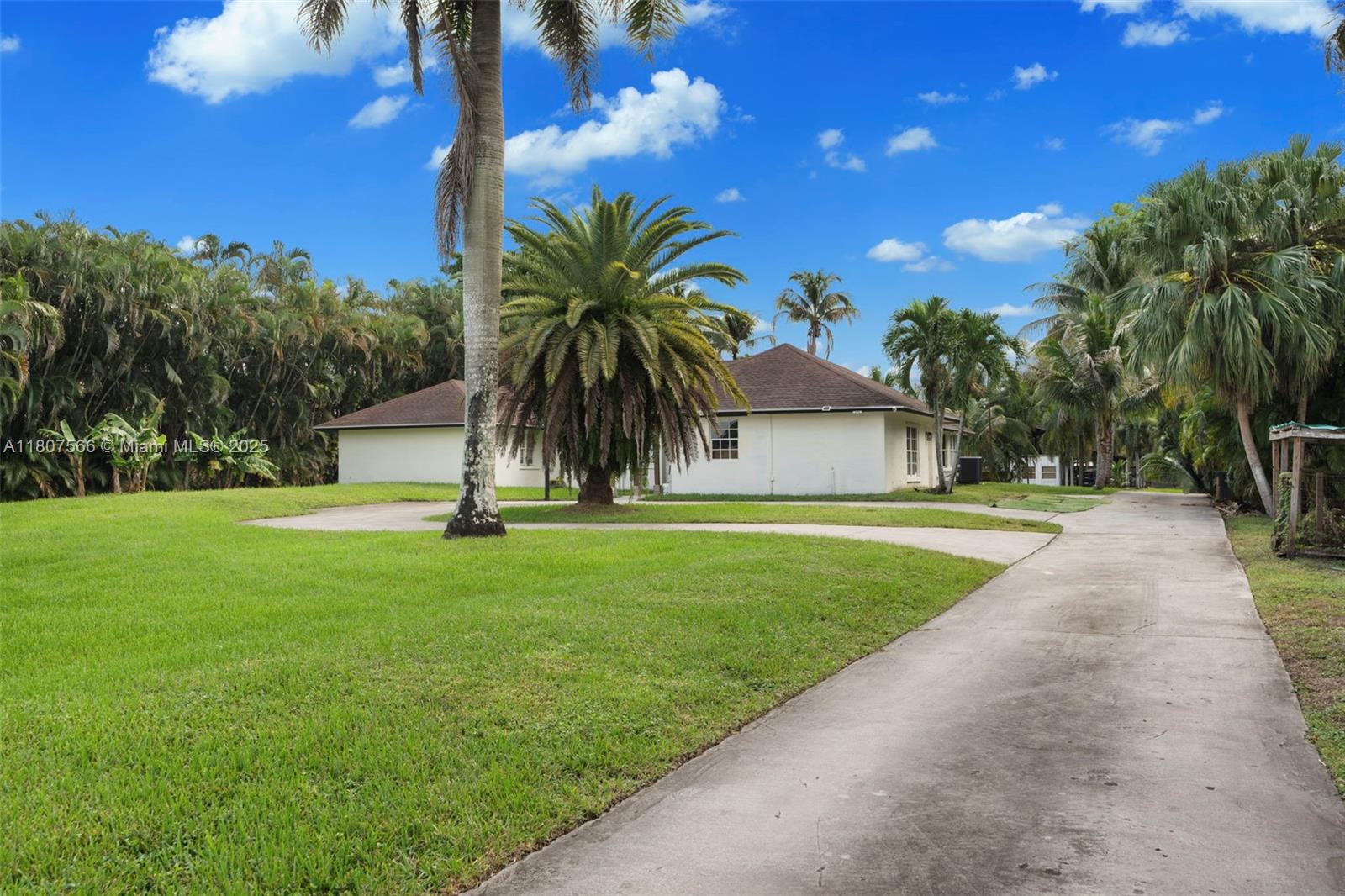 5310 SW 172nd Ave, Southwest Ranches, Florida image 7