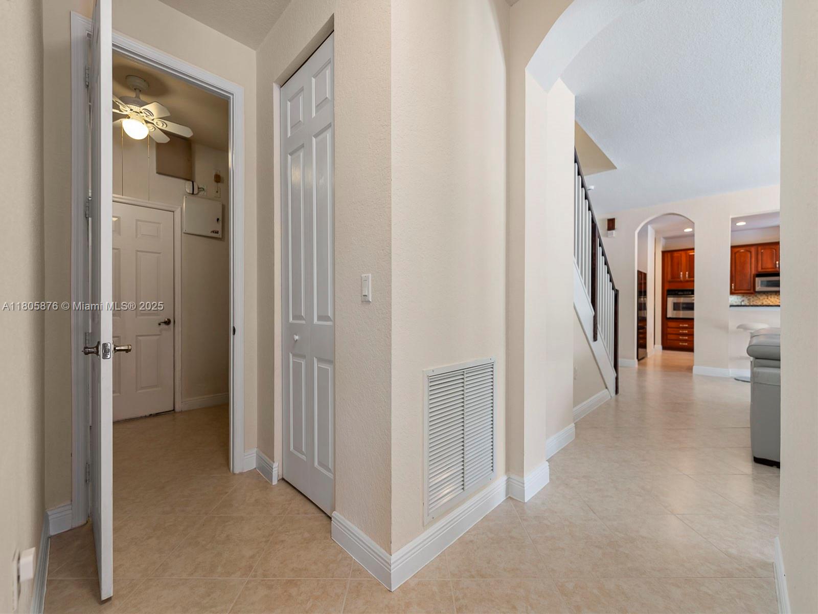 19165 N Gardenia Ave, Weston, Florida image 33