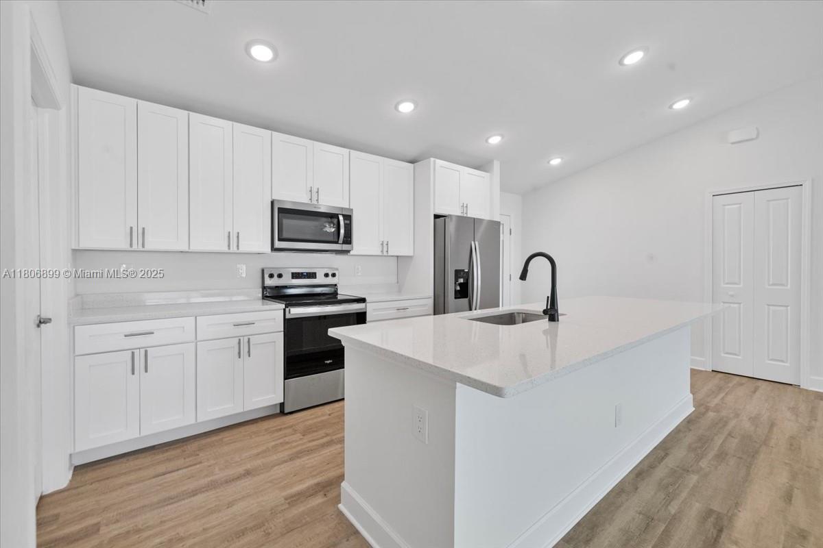 520 Sw 28th St, Cape Coral, Florida image 11
