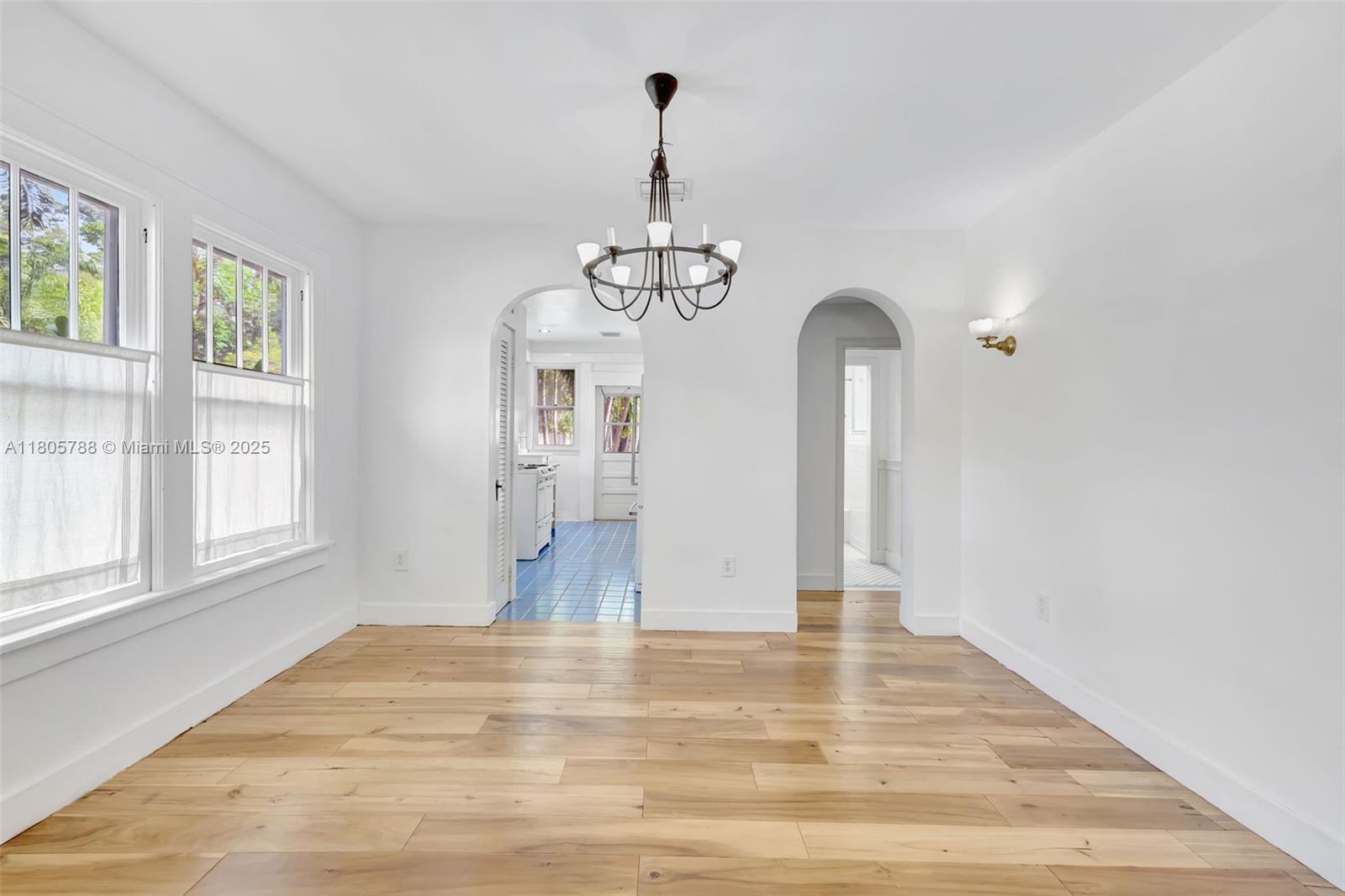 1031 SW 4th St, Fort Lauderdale, Florida image 10