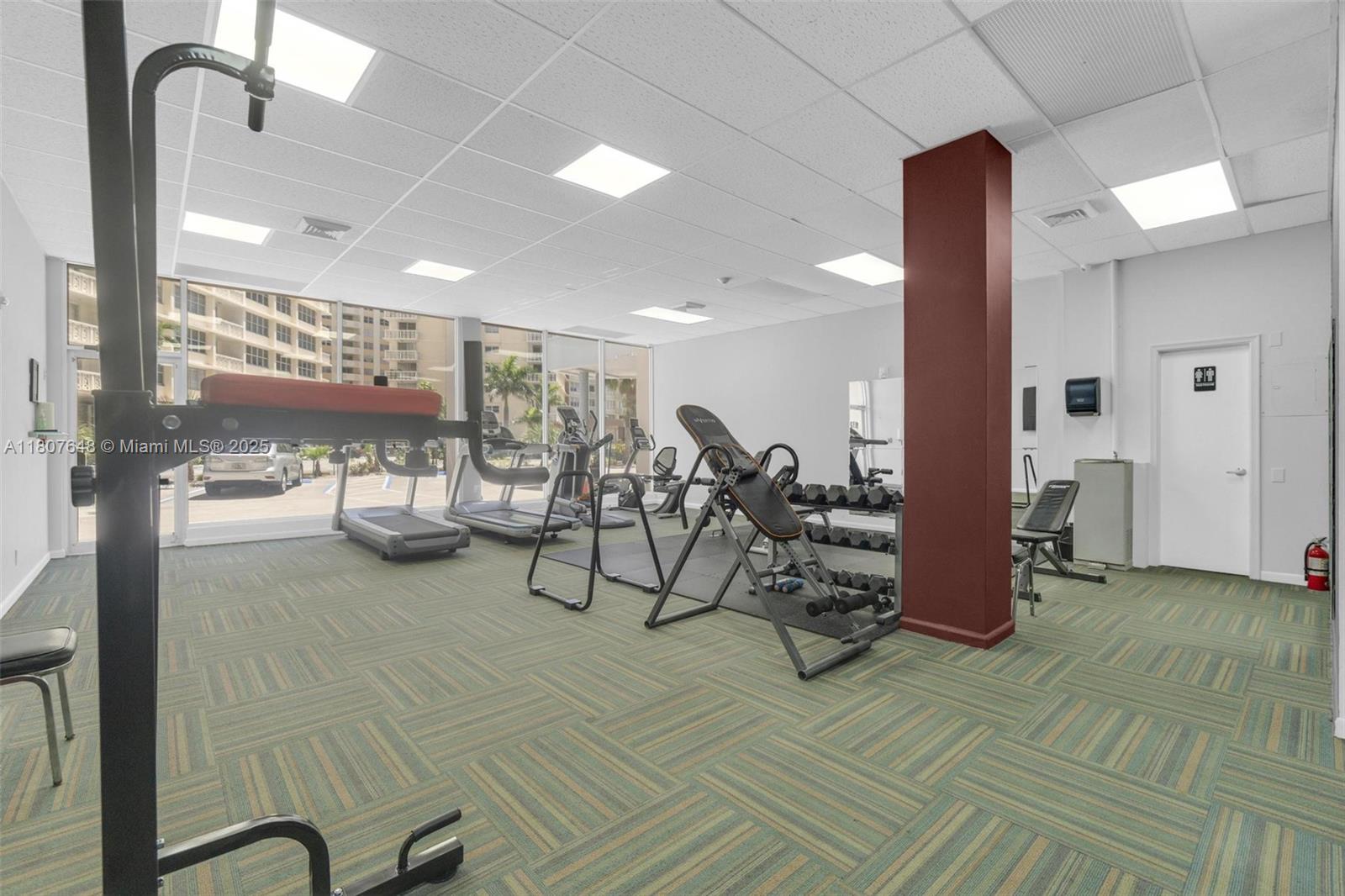 1801 S Ocean Dr #538, Hallandale Beach, Florida image 40