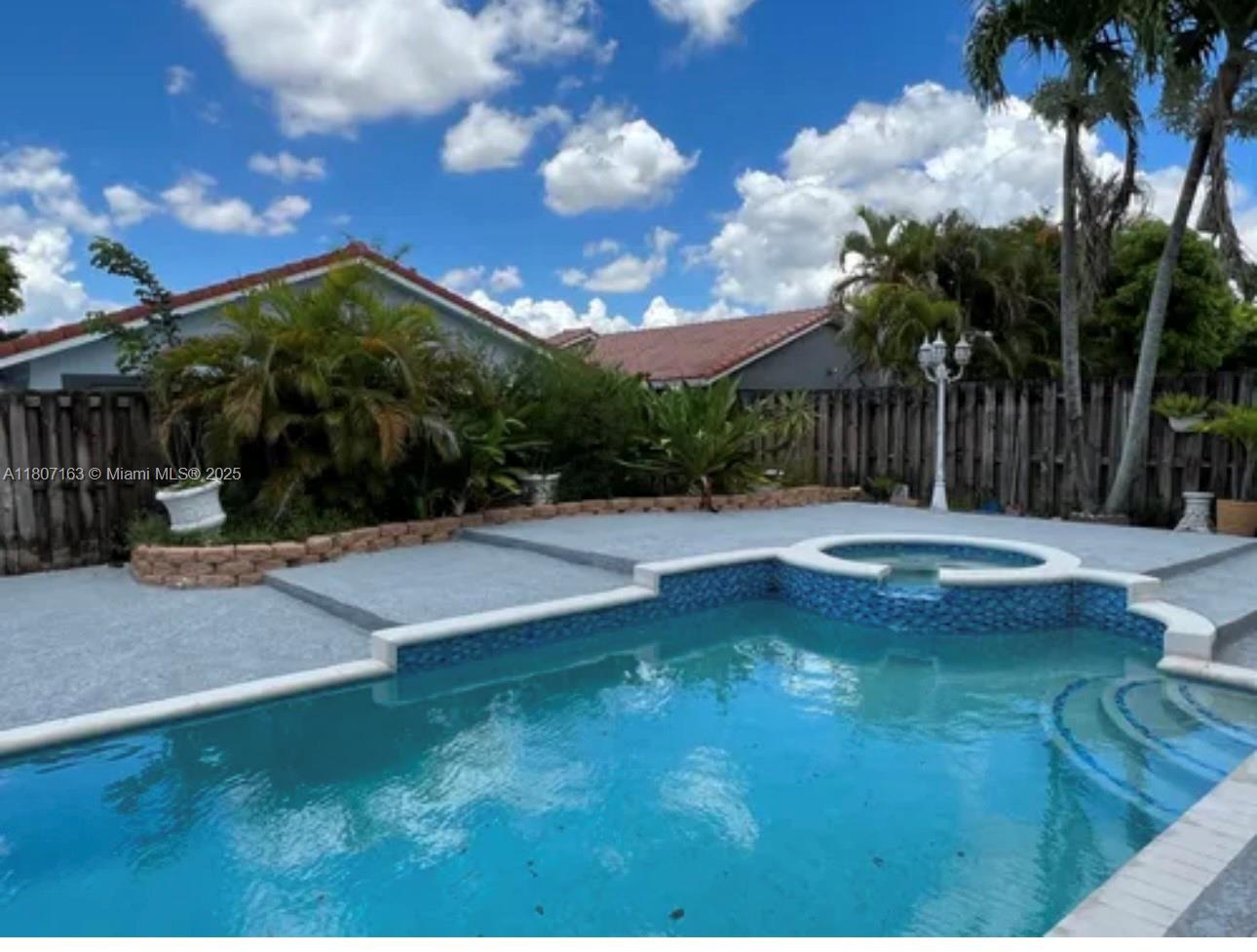 16461 SW 100th Ter, Miami, Florida image 13