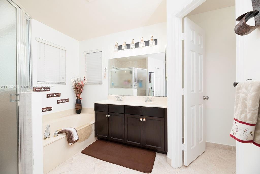 4832 SW 159th Ave, Miramar, Florida image 24