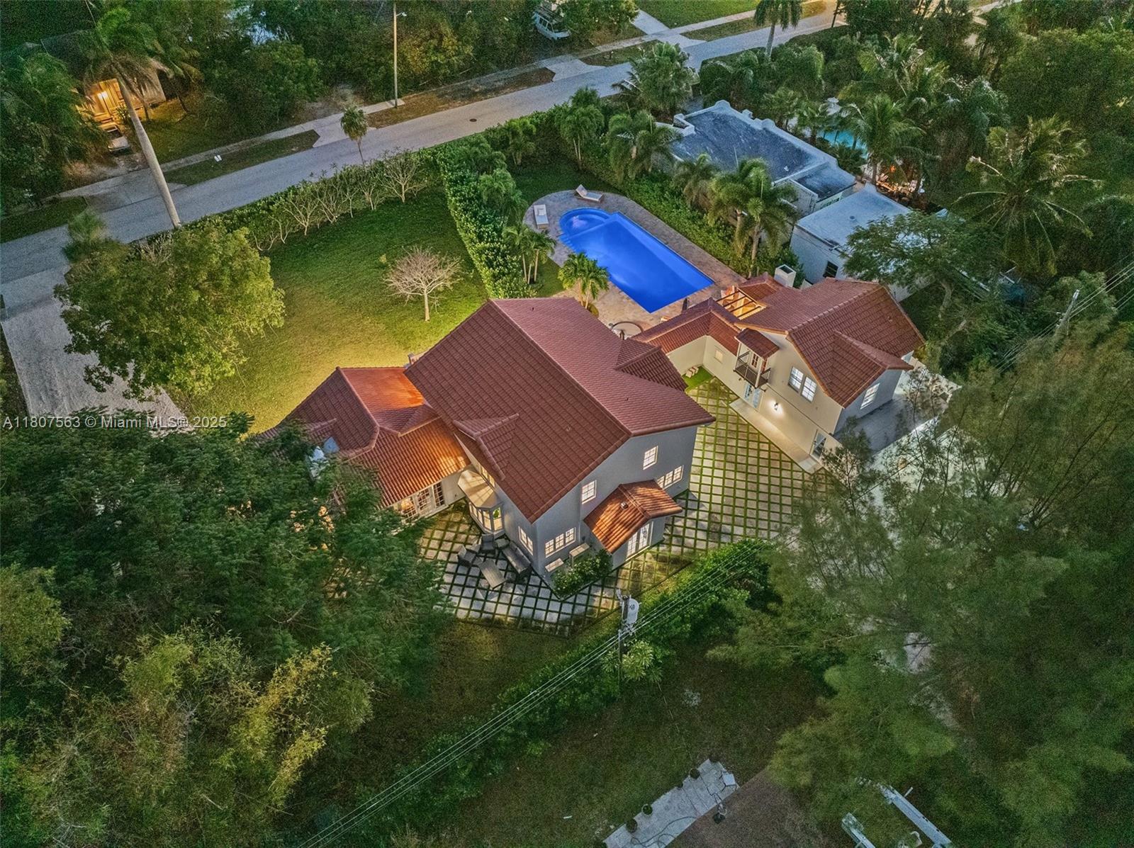 321 SW 1st Ave, Boynton Beach, Florida image 8
