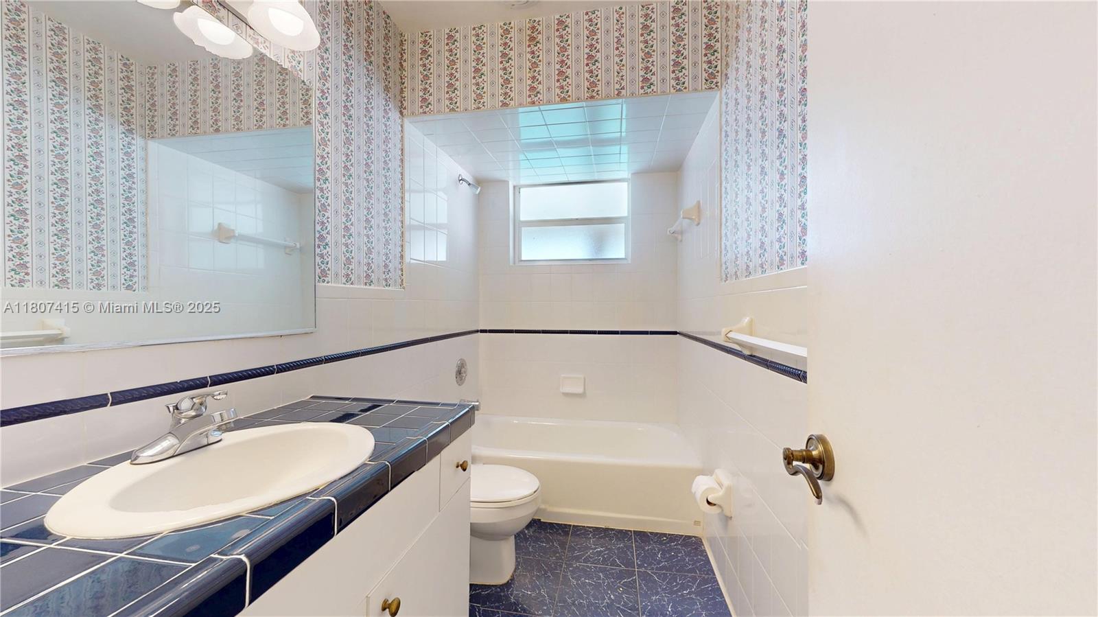 17535 SW 91st Ave, Palmetto Bay, Florida image 21