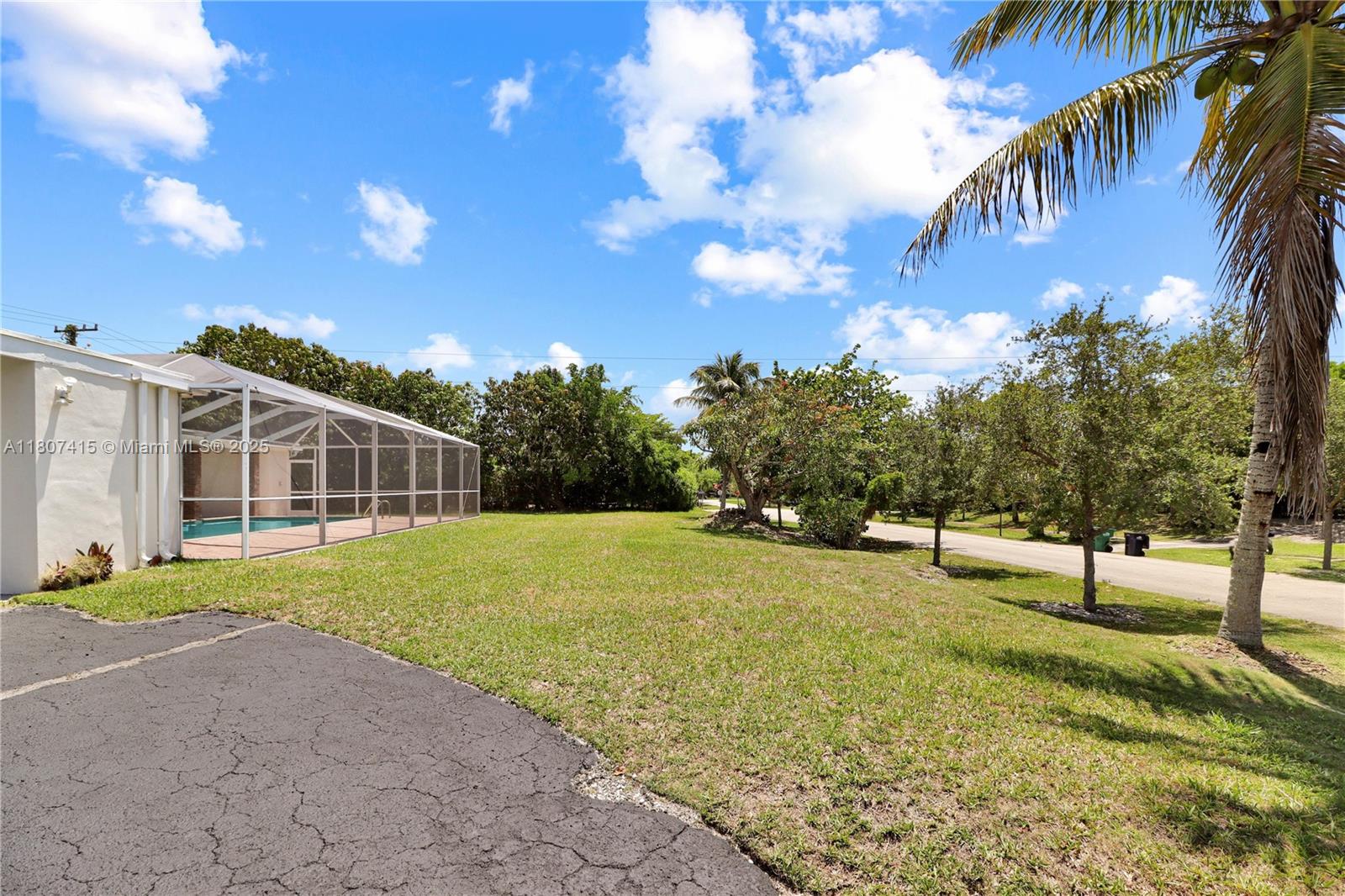 17535 SW 91st Ave, Palmetto Bay, Florida image 38