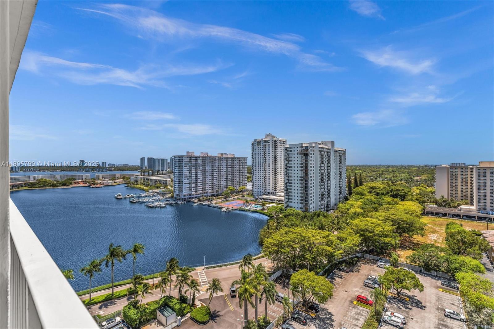 2801 NE 183rd St #1703W, Aventura, Florida image 23