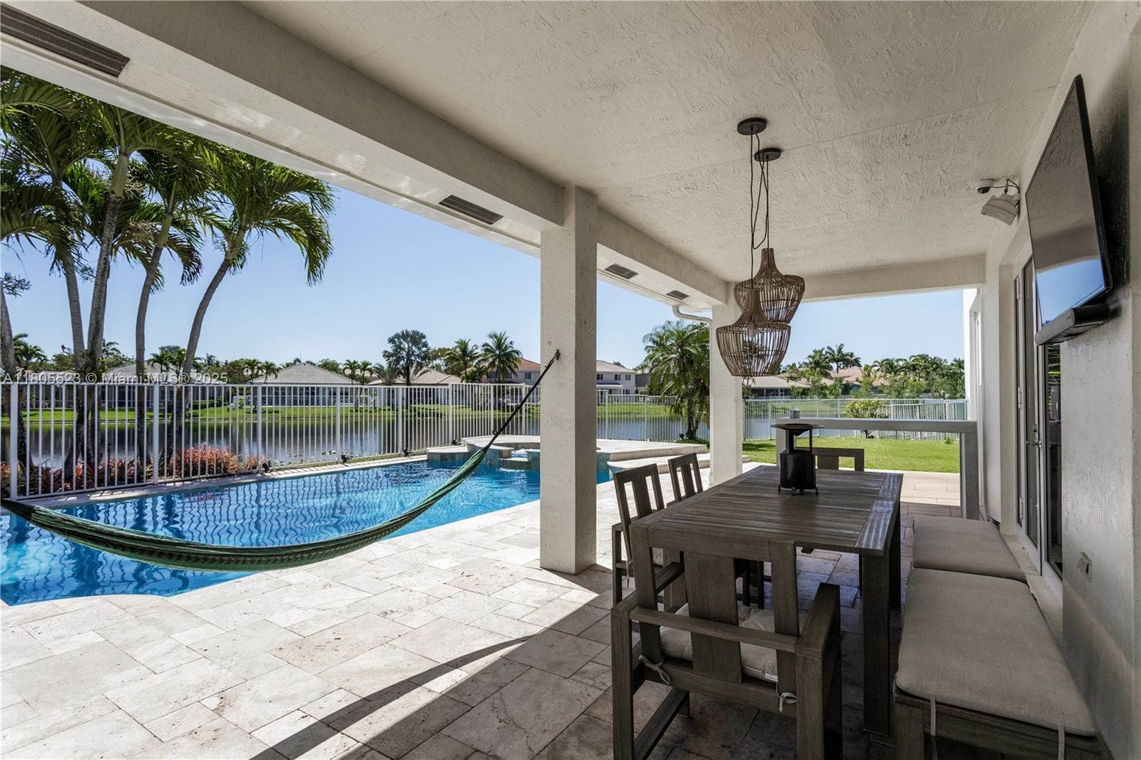 3905 Pinecrest Ct, Weston, Florida image 11