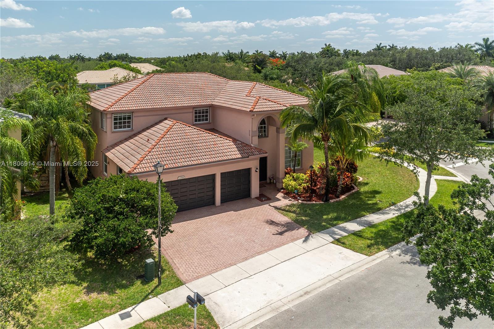 13366 NW 14th St, Pembroke Pines, Florida image 29