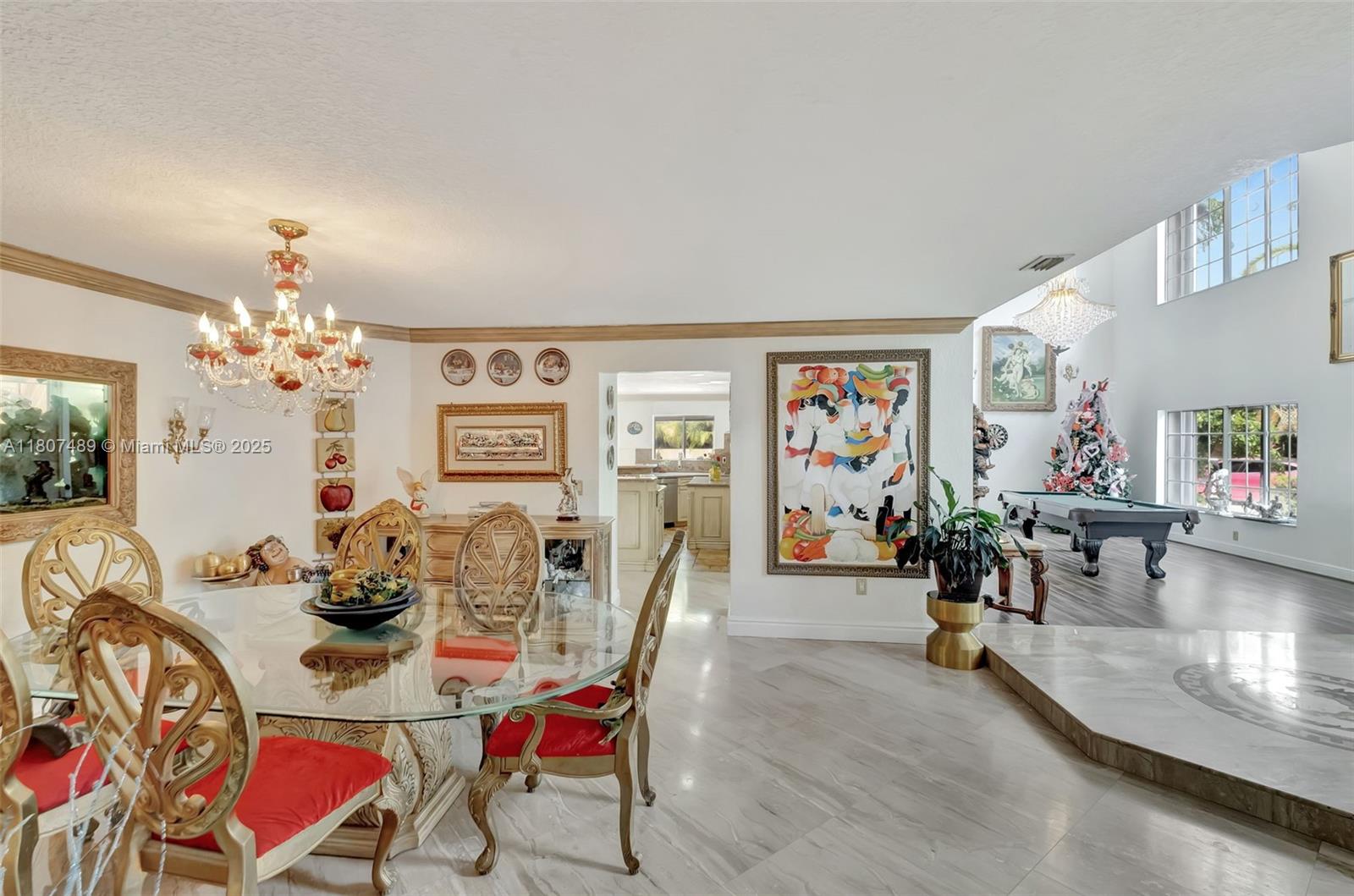 Listing Photo 8