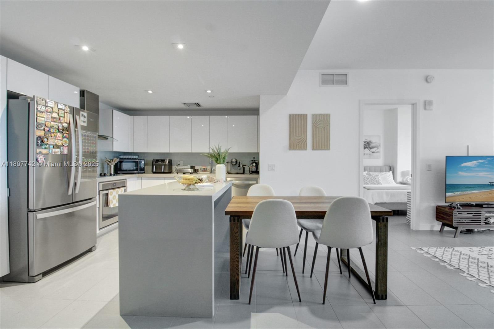 Property photo # 4